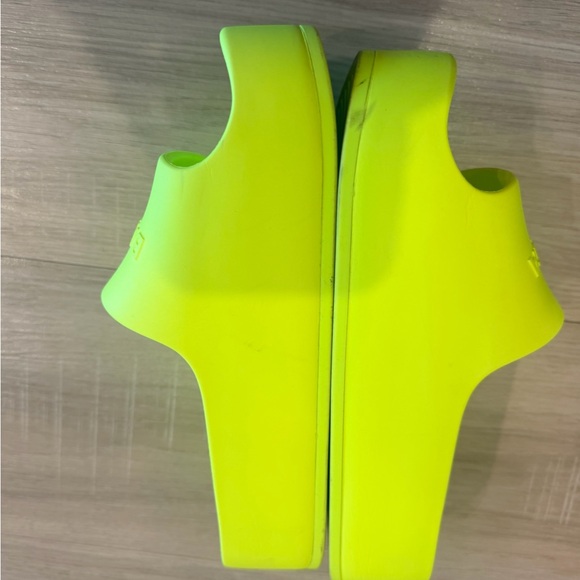 Balenciaga Platform Sandals Fluo Yellow - Picture 2 of 7